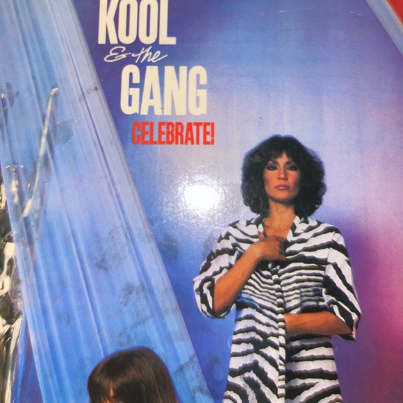 Kool & the Gang Celebrate! De-Lite Records Vinyl Record 33 1/3 RPM Stereo - Picture 2 of 12